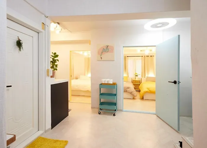Zero Water During The Open Event Hongdae 10 Minutes Hapjeong 10 Minutes Gongdeok Airport Railroad 5 Minutes Gyeongui Line Forest Road 1 Minutes Holiday home *