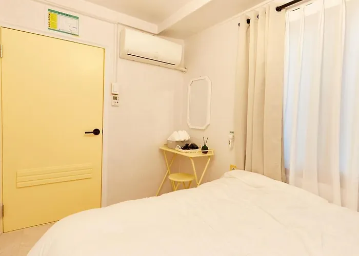 Zero Water During The Open Event Hongdae 10 Minutes Hapjeong 10 Minutes Gongdeok Airport Railroad 5 Minutes Gyeongui Line Forest Road 1 Minutes