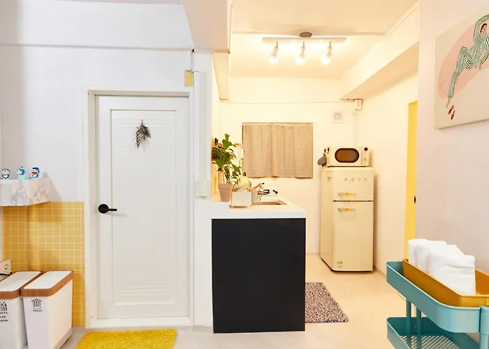 Holiday home Zero Water During The Open Event Hongdae 10 Minutes Hapjeong 10 Minutes Gongdeok Airport Railroad 5 Minutes Gyeongui Line Forest Road 1 Minutes Seoul